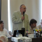 Острые углы «круглого стола»
